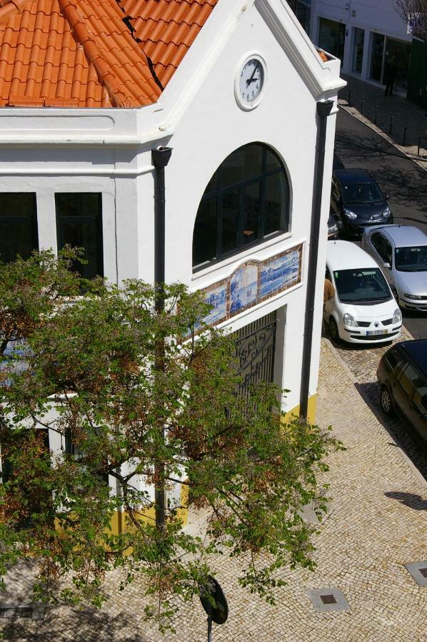 Blue Apartment Parede Beach House エクステリア 写真